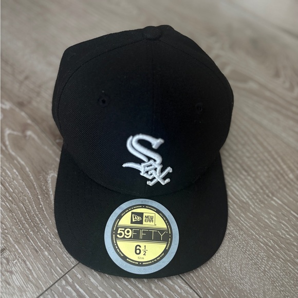 New Era Other - New Era White Sox Black Cap with White Logo